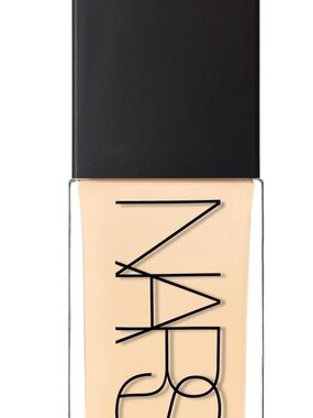NARS Liquid Light Reflecting Foundation - Light 3 Gobi